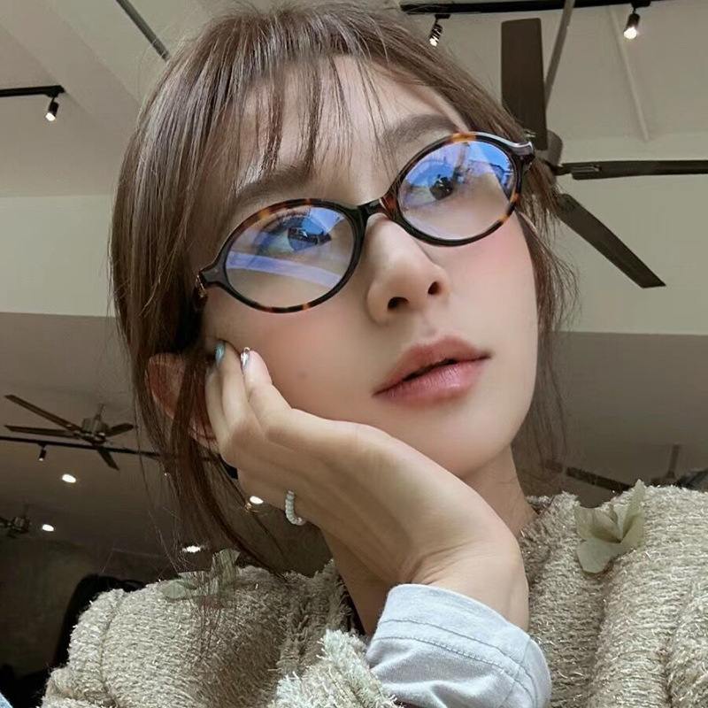 ヴィンテージオーバルサングラス女性高級ブランドデザイナー小さ - Blue Light Glasses のレビューと価格
